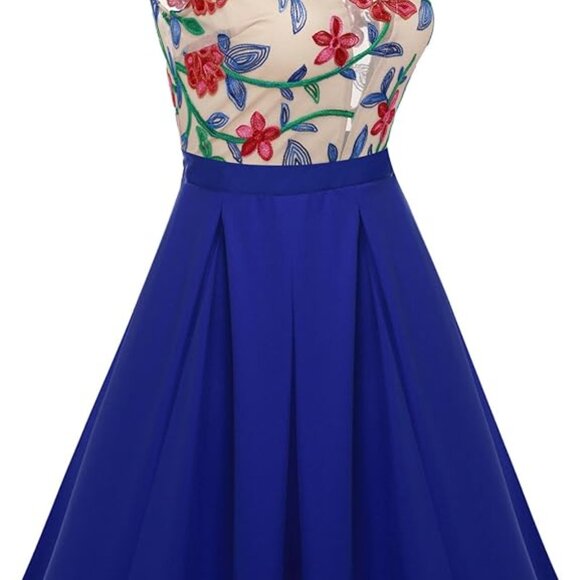 Floral Embroidered Lace Dress (Size S) - Picture 11 of 12